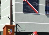 1 (6) (Copy).jpg